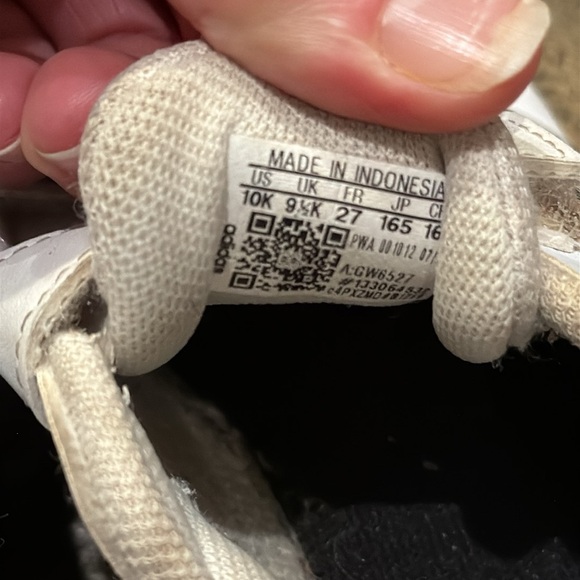Adidas Kids White and Black Velcro Sneakers 11 - Picture 4 of 6
